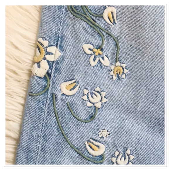 Madewell The Perfect Vintage Jeans Embroidered Light Wash Hi Rise Size 28 - Picture 3 of 16